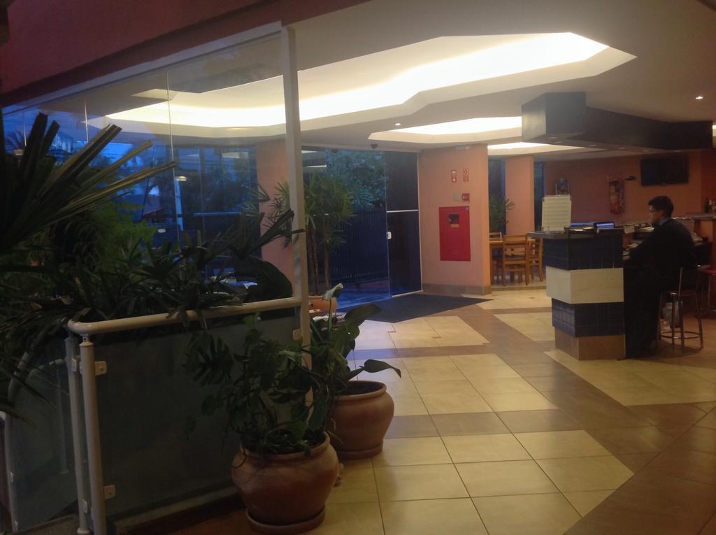 Hotel Santamaria Гуаружа Екстериор снимка